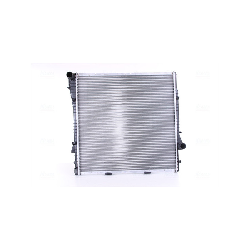Radiateur NISSENS