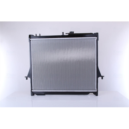 Radiateur NISSENS