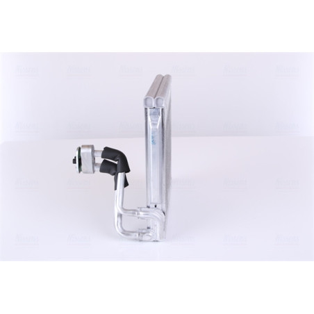 Evaporateur de climatisation NISSENS
