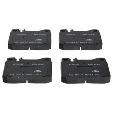 Jeu de quatre plaquettes de frein à disque ATE