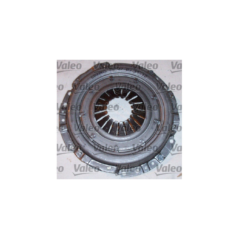 Kit d'embrayage VALEO
