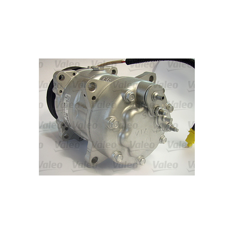 Compresseur de climatisation VALEO