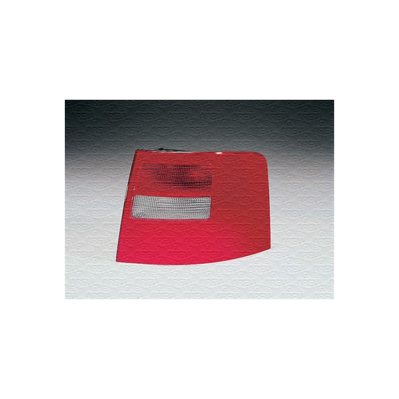 Feu arrière MAGNETI MARELLI