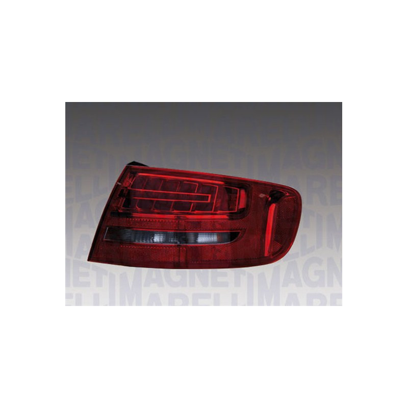 Feu arrière MAGNETI MARELLI