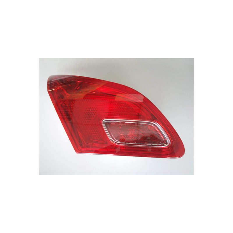 Feu arrière MAGNETI MARELLI