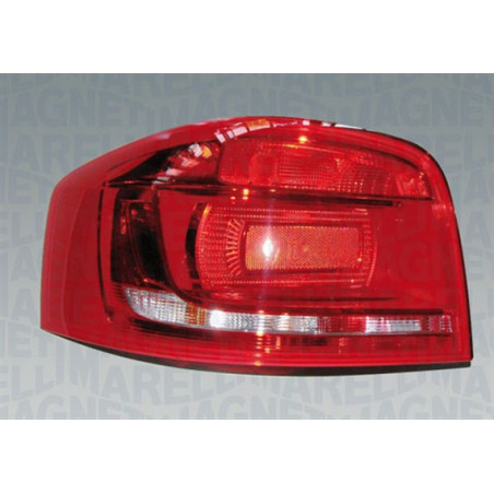 Feu arrière MAGNETI MARELLI