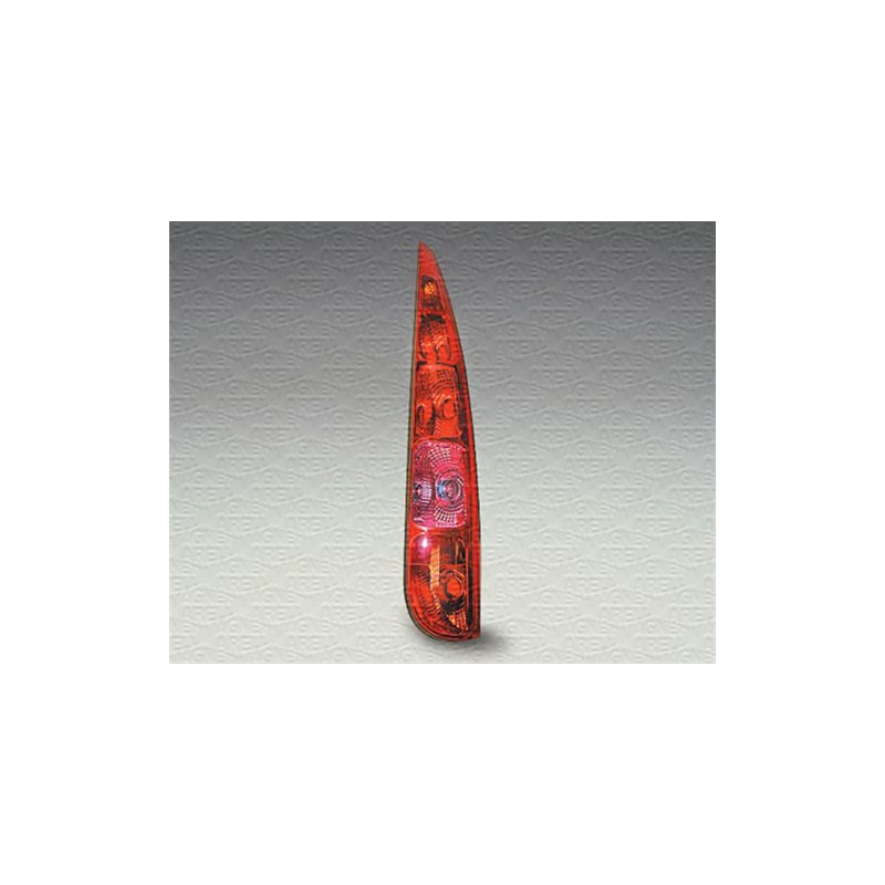 Feu arrière MAGNETI MARELLI