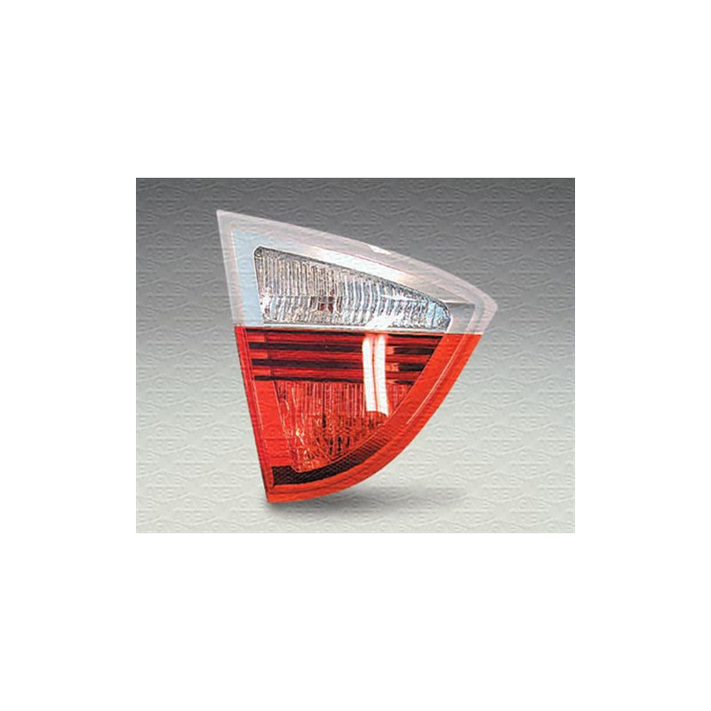 Feu arrière MAGNETI MARELLI