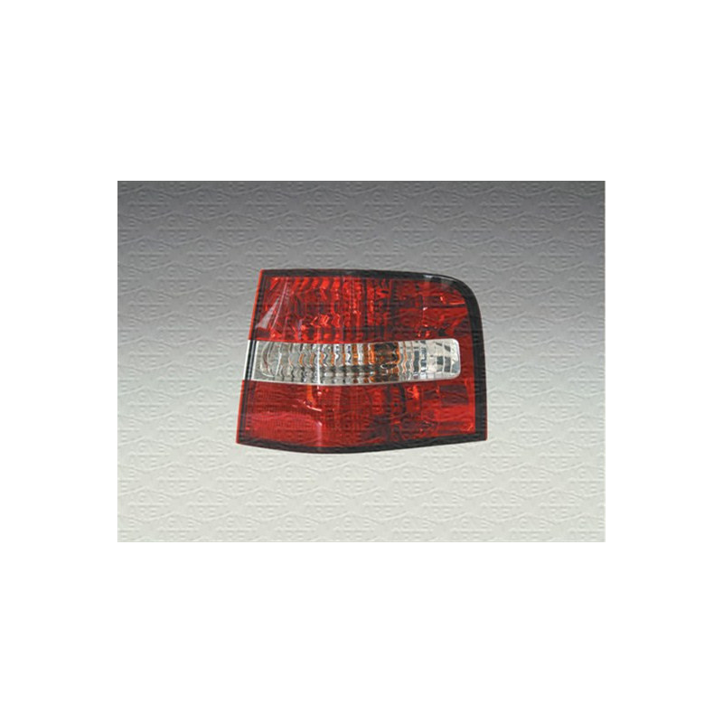 Feu arrière MAGNETI MARELLI