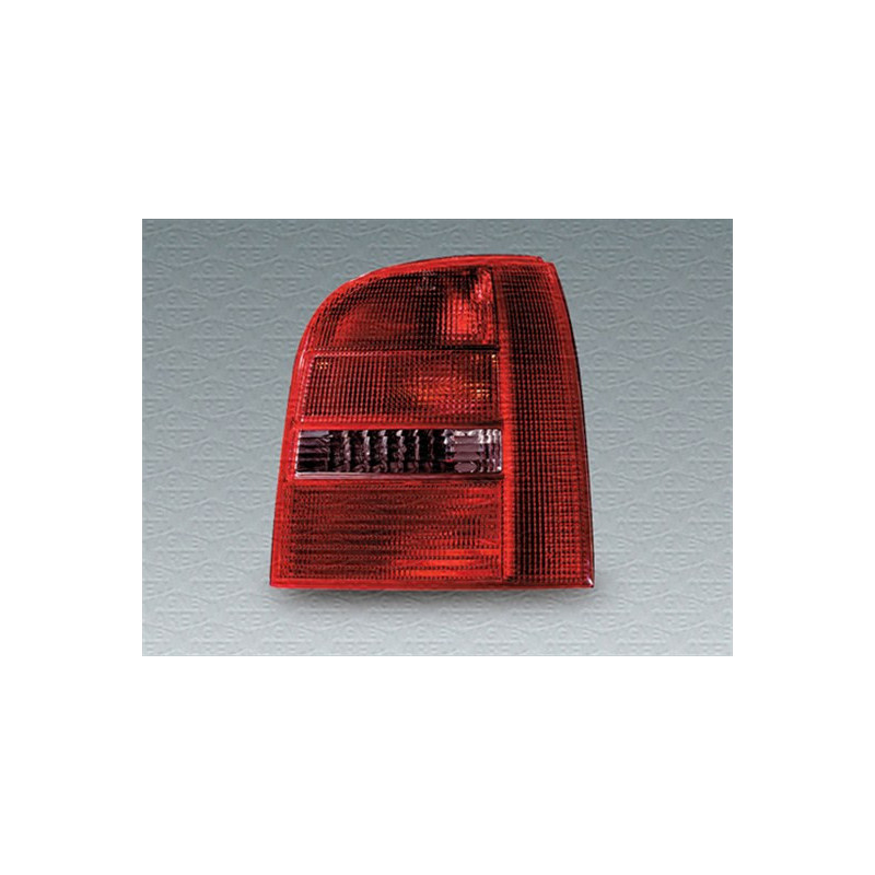 Feu arrière MAGNETI MARELLI