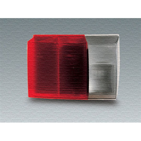 Feu arrière MAGNETI MARELLI