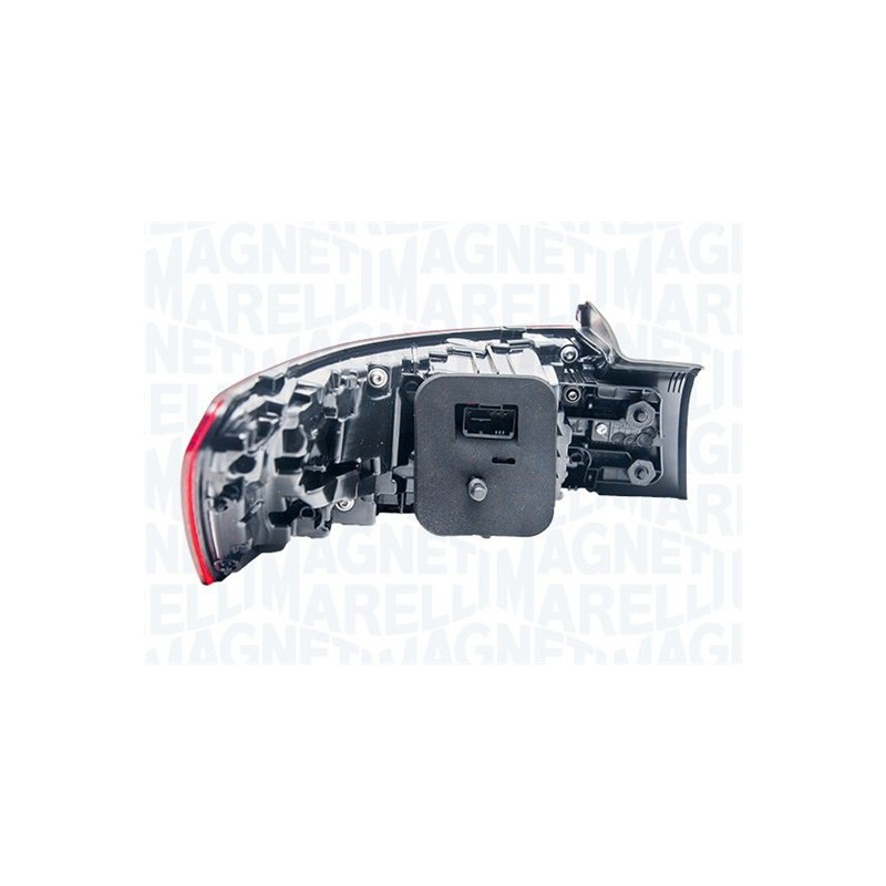 Feu arrière MAGNETI MARELLI