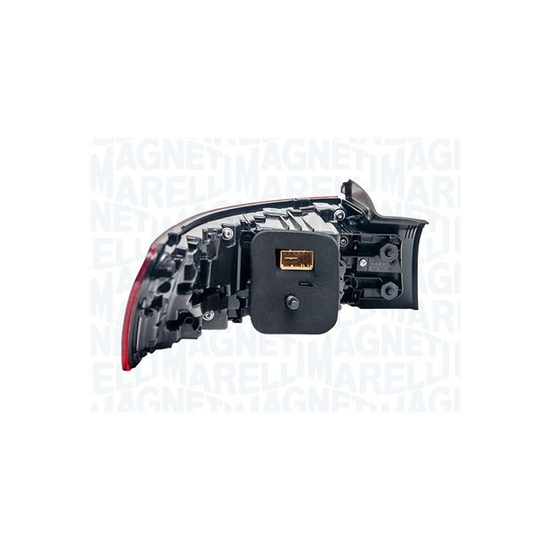 Feu arrière MAGNETI MARELLI