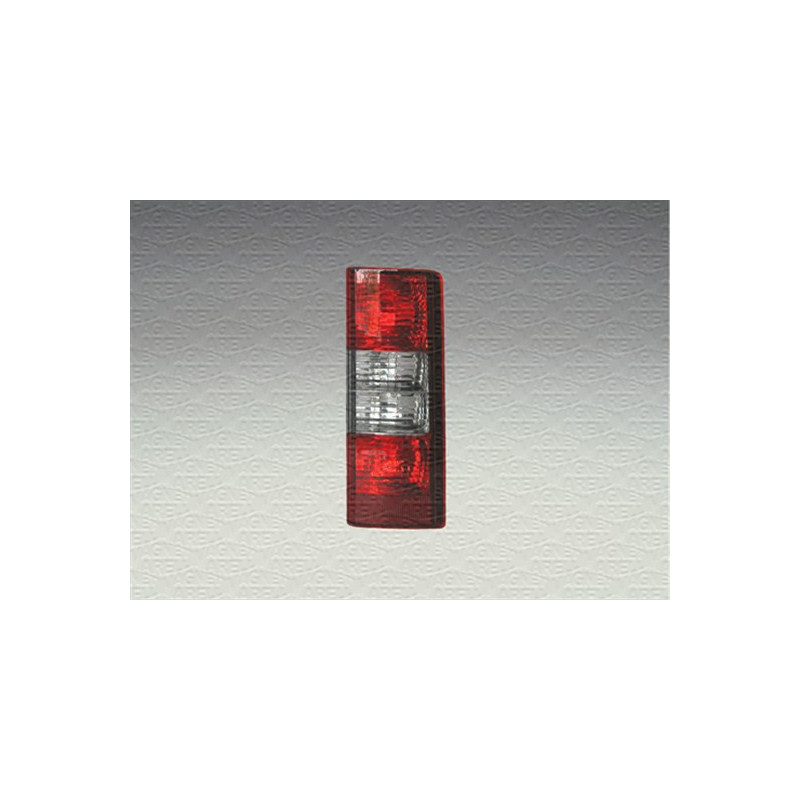 Feu arrière MAGNETI MARELLI