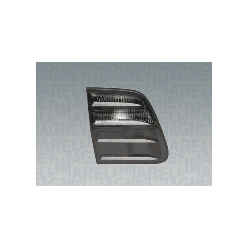 Feu arrière MAGNETI MARELLI