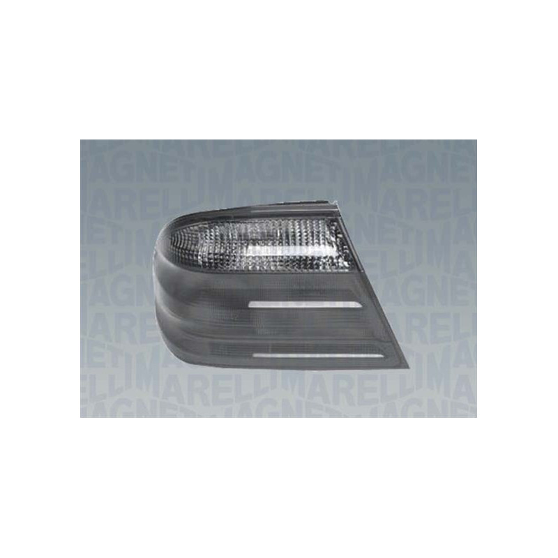 Feu arrière MAGNETI MARELLI