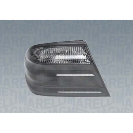 Feu arrière MAGNETI MARELLI