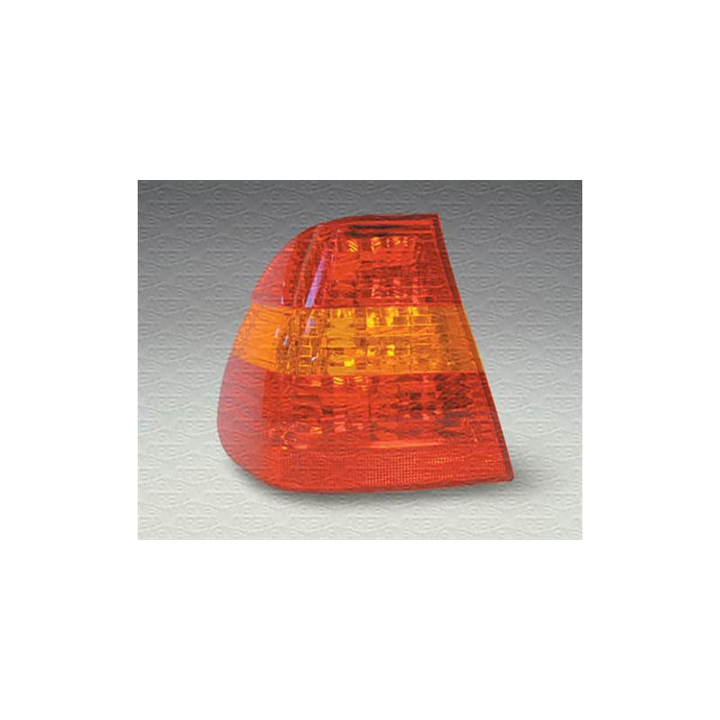 Feu arrière MAGNETI MARELLI