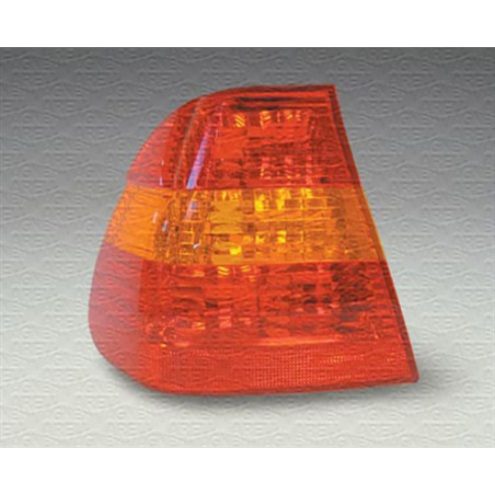 Feu arrière MAGNETI MARELLI