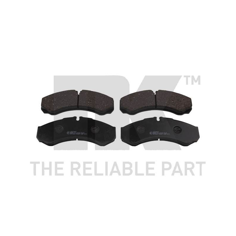 Jeu de quatre plaquettes de frein à disque NK