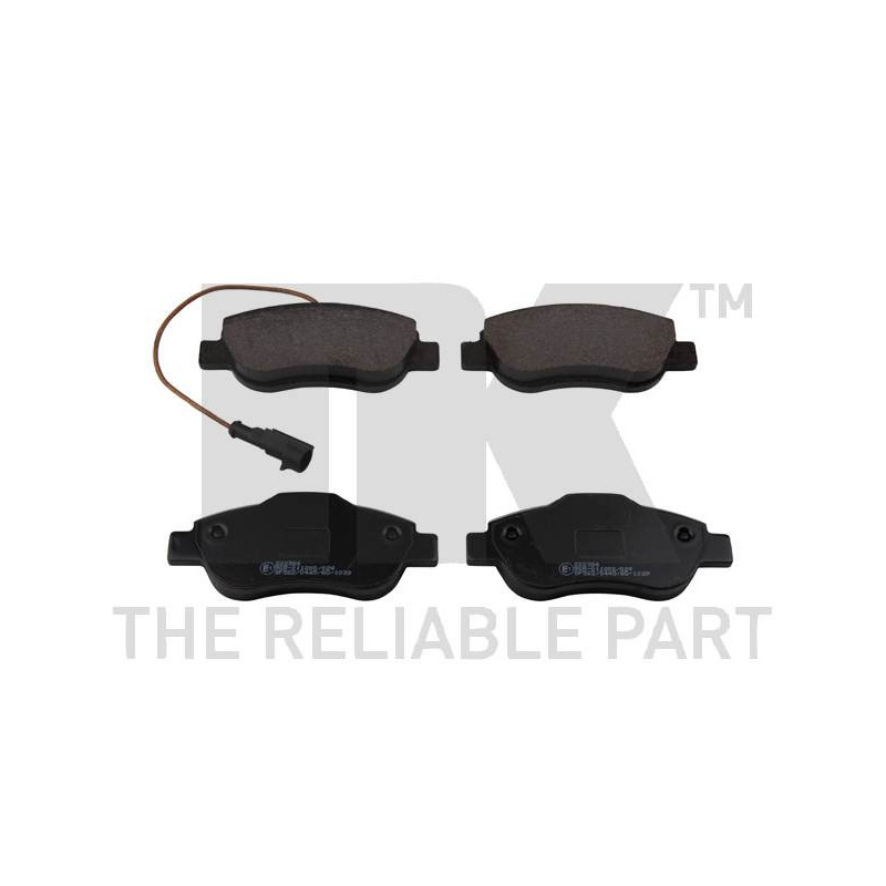 Jeu de quatre plaquettes de frein à disque NK