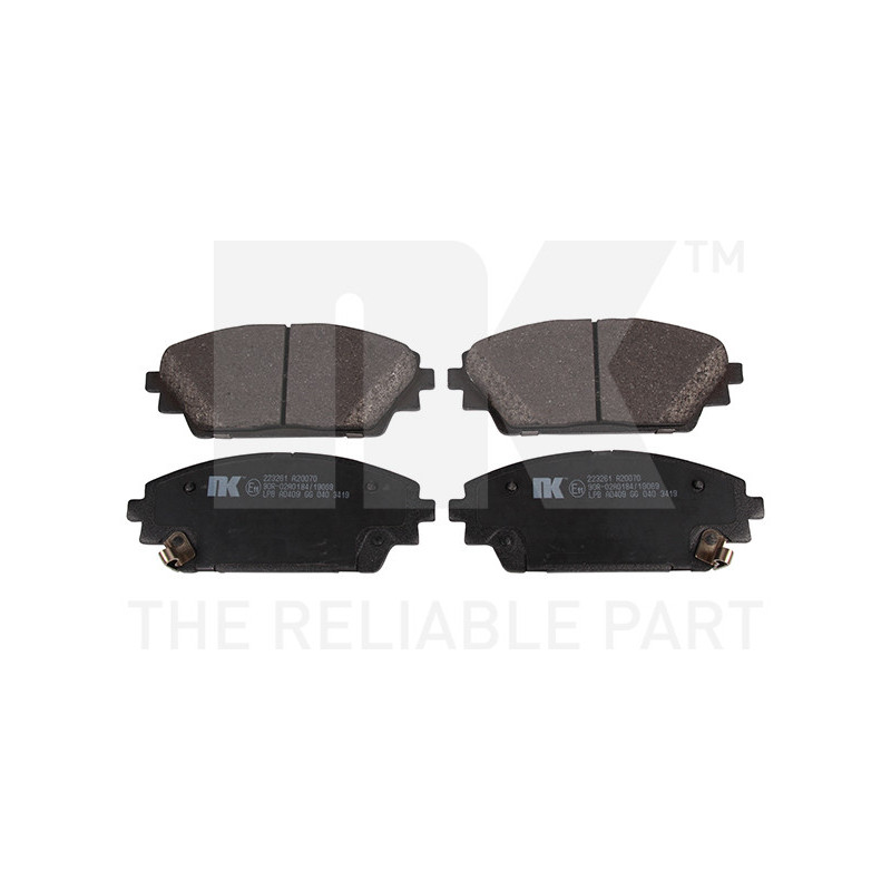 Jeu de quatre plaquettes de frein à disque NK