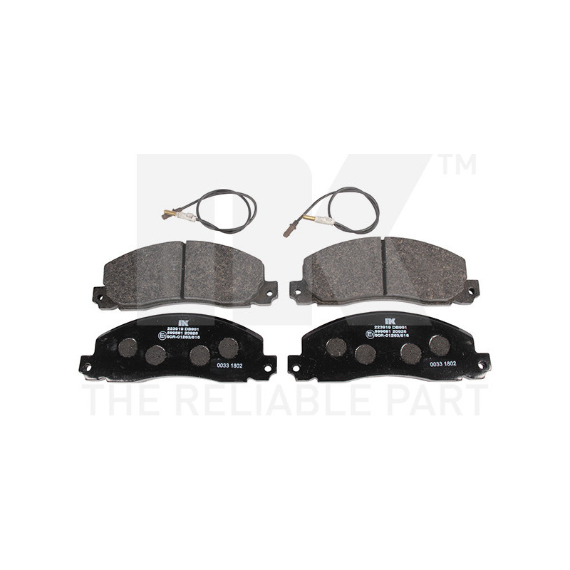 Jeu de quatre plaquettes de frein à disque NK