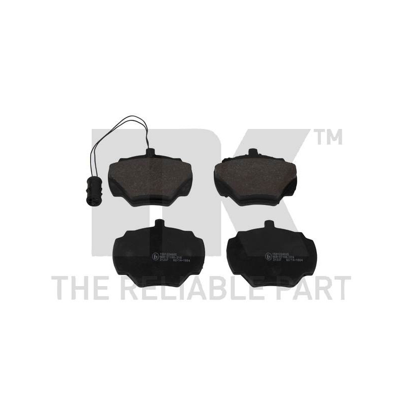 Jeu de quatre plaquettes de frein à disque NK