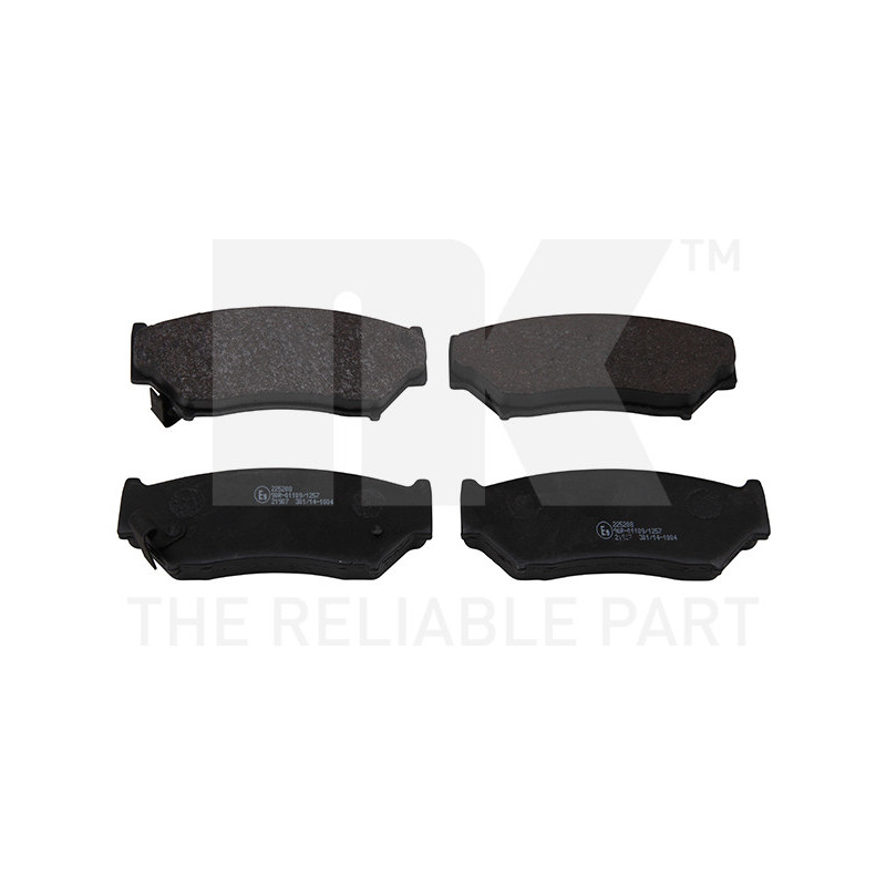 Jeu de quatre plaquettes de frein à disque NK