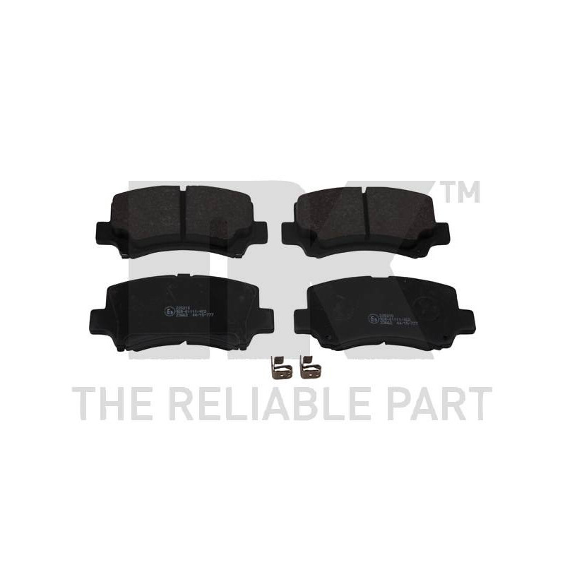 Jeu de quatre plaquettes de frein à disque NK