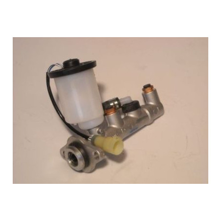 Maître-cylindre de frein AISIN