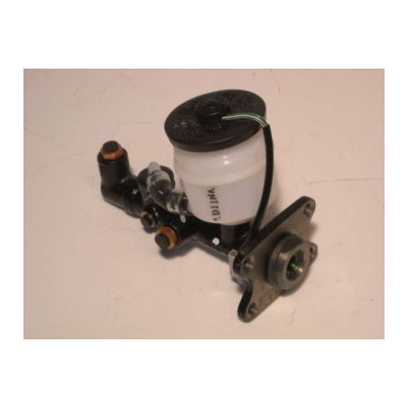 Maître-cylindre de frein AISIN