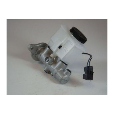 Maître-cylindre de frein AISIN