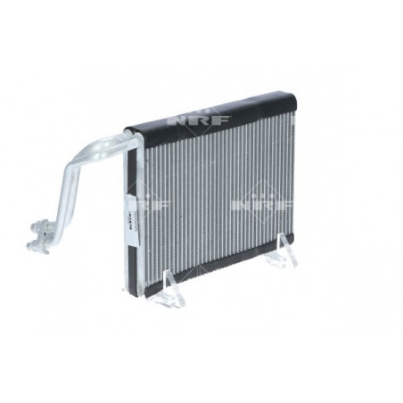 Evaporateur de climatisation NRF