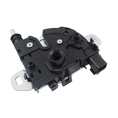 Serrure de capot-moteur...