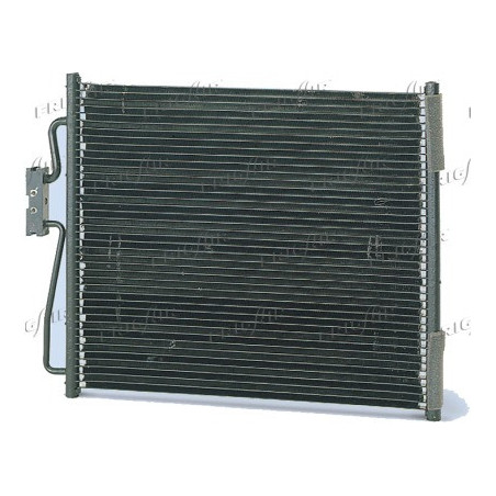 Condenseur de climatisation...