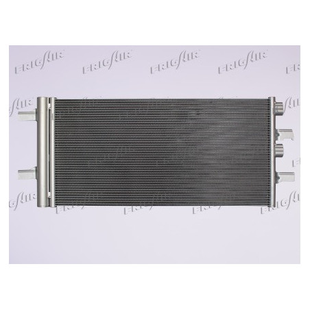 Condenseur de climatisation...