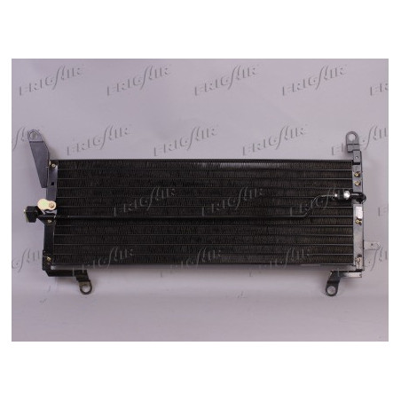 Condenseur de climatisation...