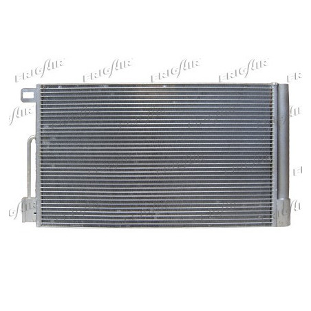 Condenseur de climatisation...