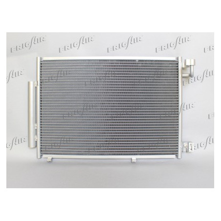 Condenseur de climatisation...