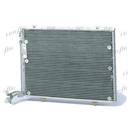 Condenseur de climatisation...