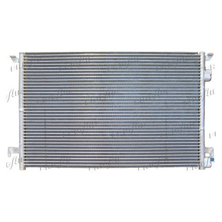 Condenseur de climatisation...