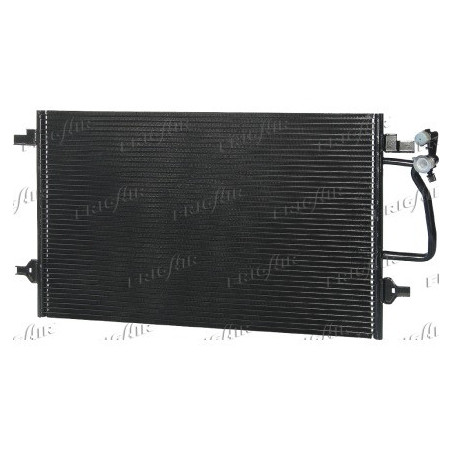 Condenseur de climatisation...