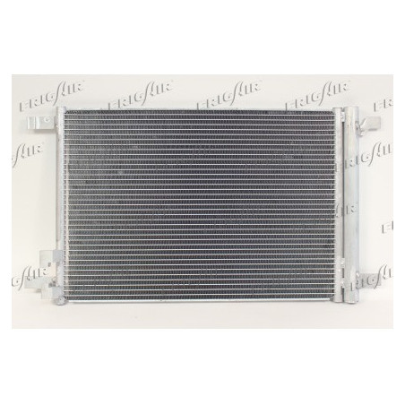 Condenseur de climatisation...