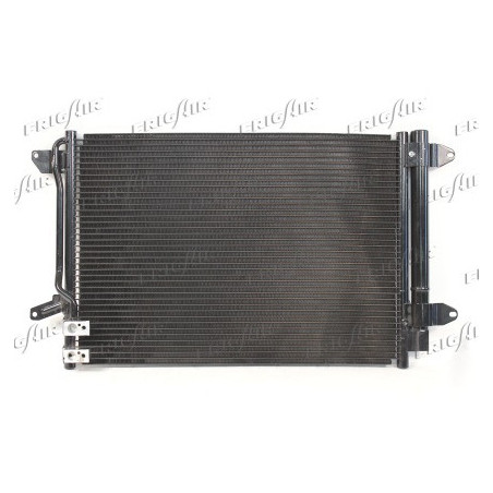 Condenseur de climatisation...