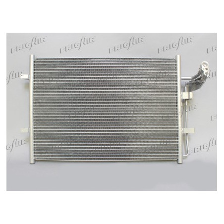 Condenseur de climatisation...