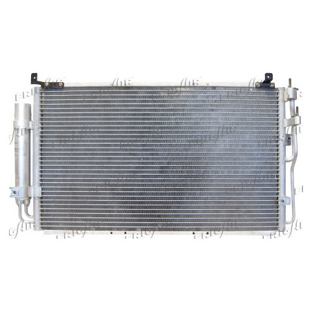 Condenseur de climatisation...