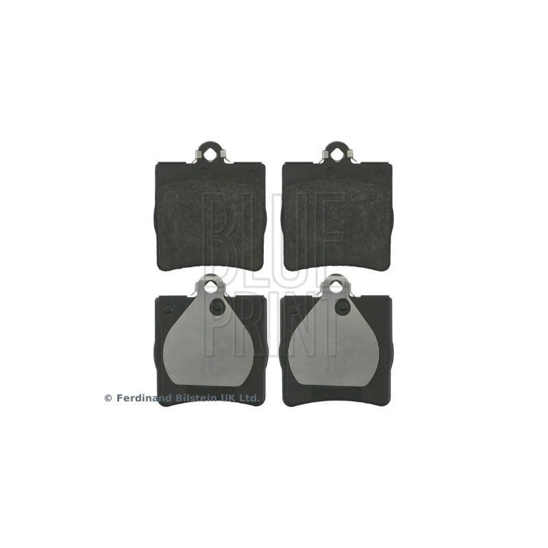 Jeu de quatre plaquettes de frein à disque BLUE PRINT