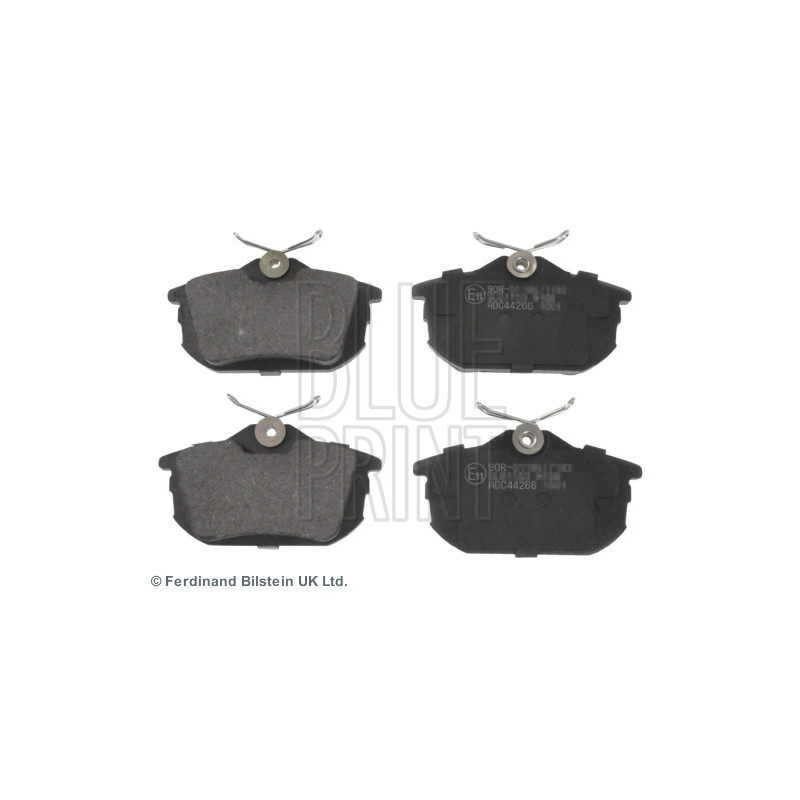 Jeu de quatre plaquettes de frein à disque BLUE PRINT