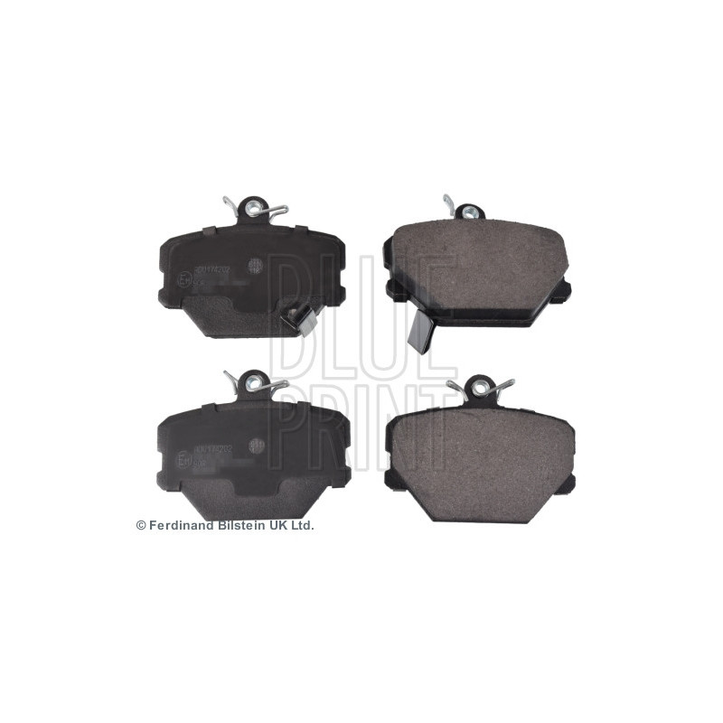 Jeu de quatre plaquettes de frein à disque BLUE PRINT